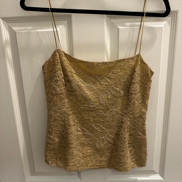 Tops - Gold lace Tank Top size 4 Small